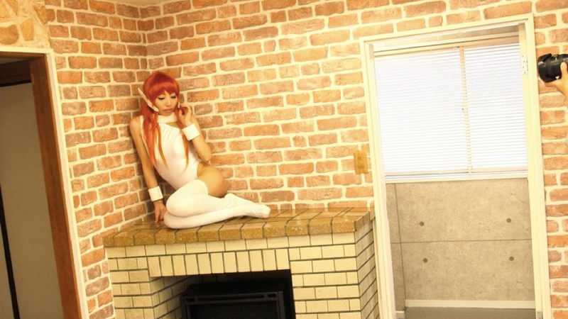 Illustration for article titled Inside Cosplay Photography Events (And a Fancy Shinjuku Apartment)